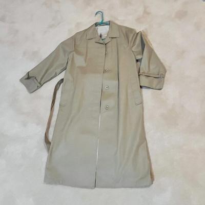 Lot 13 London Fog Trench coat