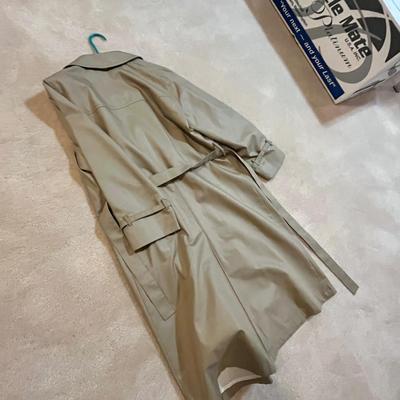 Lot 13 London Fog Trench coat