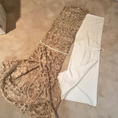 Lot 15 4 Vintage tablecloths