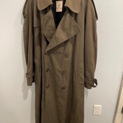 4 men’s dress coats