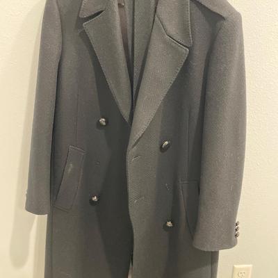 4 men’s dress coats