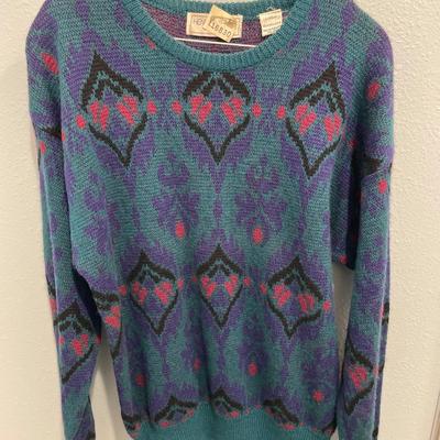 Men’s vintage green sweaters