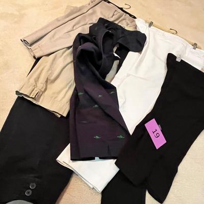 Lot 19 Women's Clothes