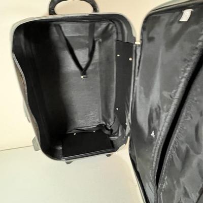 Lot 28 Tapestry luggage case