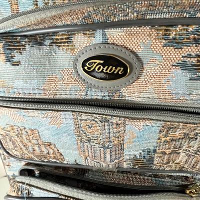 Lot 28 Tapestry luggage case