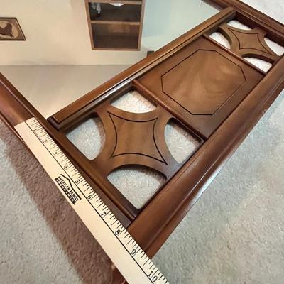 Lot 31 Dresser mirror
