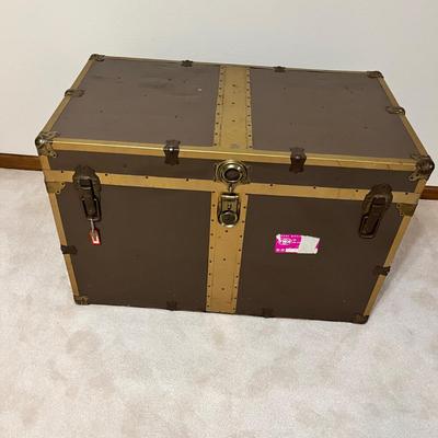 Lot 40 Trunk