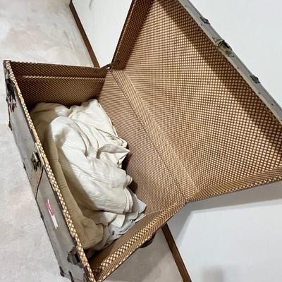 Lot 40 Trunk