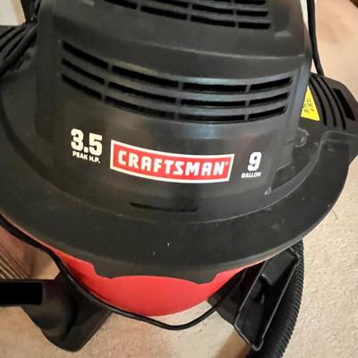 Lot 44 Shop Vac