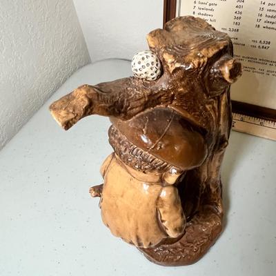 Lot 52 Golf Decor