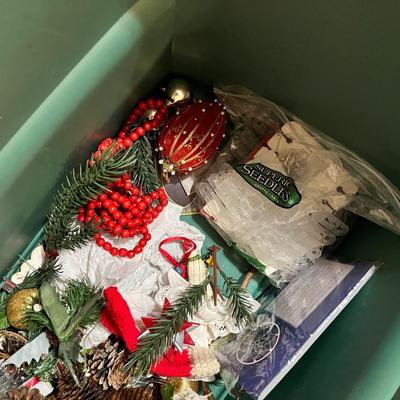 Lot 68 Tub of Christmas