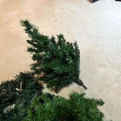 Lot 72 Box of more Christmas Greenery