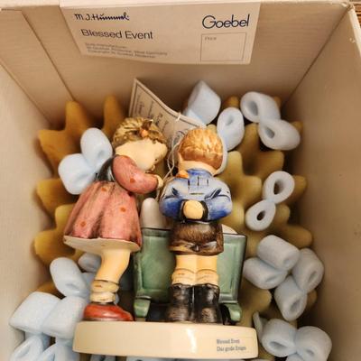 Collection of 5 M.J. Goebel Hummel Figurines