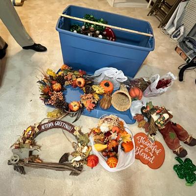 Lot 78 Tub of Thanksgiving