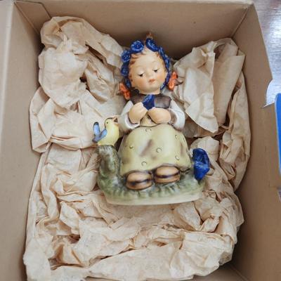 Collection of 6 M.J. Goebel Hummel Figurines