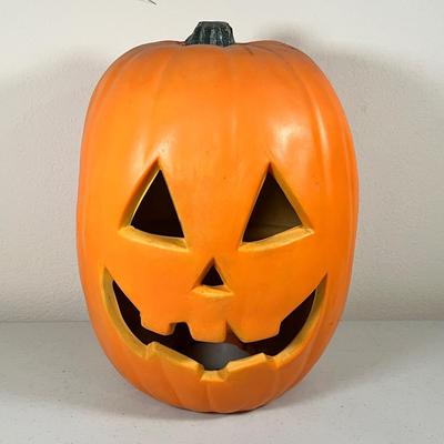 Lot 89 Foam large pumpkin