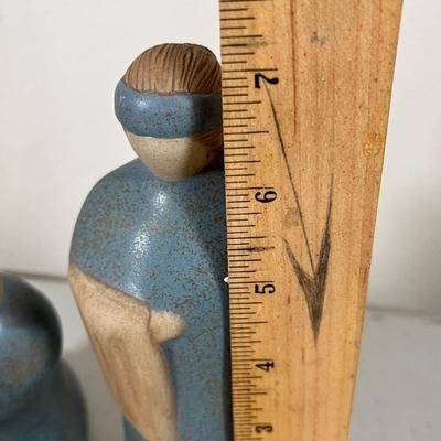 Lot 93 Pottery art