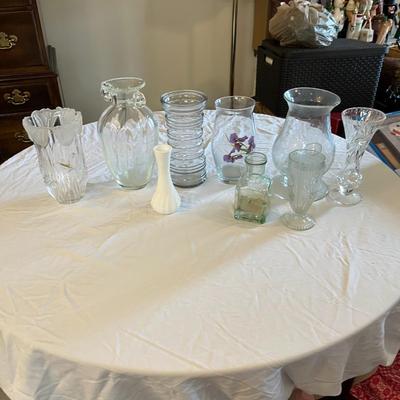 Sale Photo Thumbnail #352: Lot of Assorted Glass Flower Vases