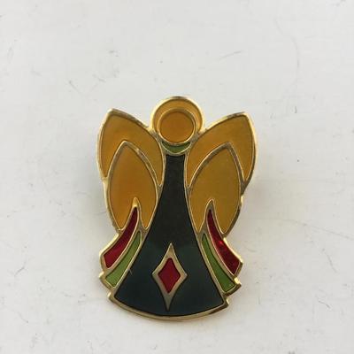 Gold tone unmarked angel vintage pin