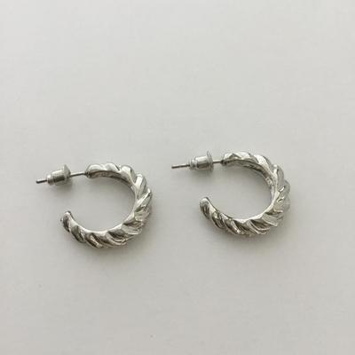 Unmarked silver tone fashion earrings