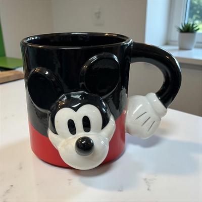 Sale Photo Thumbnail #364: Walt Disney Mickey Mouse 3D ceramic coffee Mug