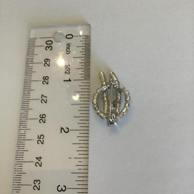 Vintage Rhinestone brooch