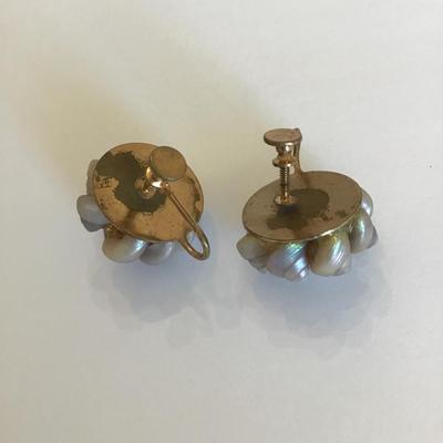 Vintage Iridescent shell cluster screw back earrings