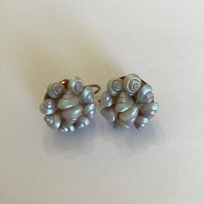 Vintage Iridescent shell cluster screw back earrings