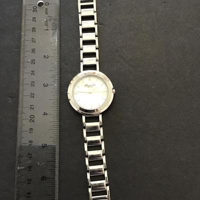 Beautiful Kenneth Cole, New York, women’s watch
