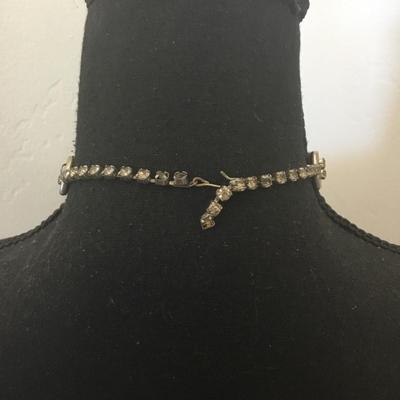Beautiful vintage, mesh, rhinestone choker necklace