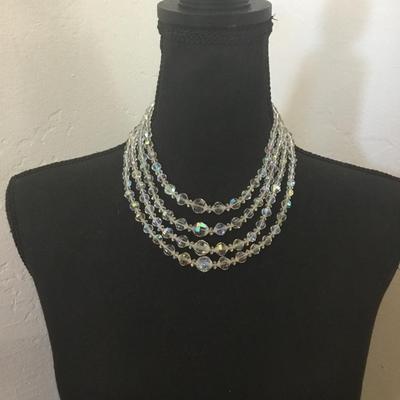 Beautiful vintage, crystal aurora, borealis statement, necklace