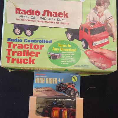 Sale Photo Thumbnail #54: 1979 Radio Shack Semi Truck W/ Remote Control 60-3012 RadioShack & High Rider 4×4 New

Both w/ original box and in great condition
