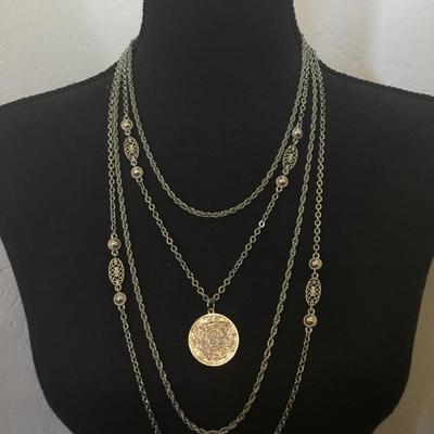Beautiful Silver tone, multi strand, layered statement, necklace, excellent condition