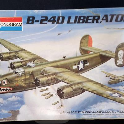 Sale Photo Thumbnail #56: Monogram B-24D Liberator WWII Bomber Plane Model Kit 1:48 Jolly Roger NIOB

Will receive all items pictured as is.