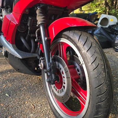 1984 suzuki gpz 750 turbo