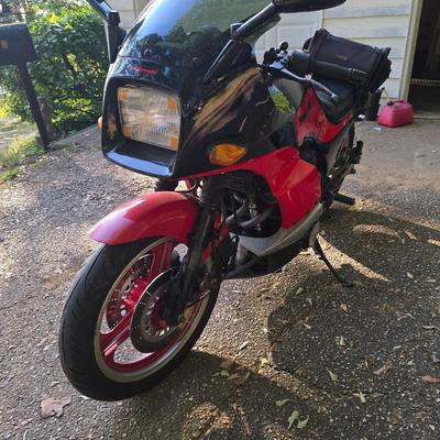 1984 suzuki gpz 750 turbo