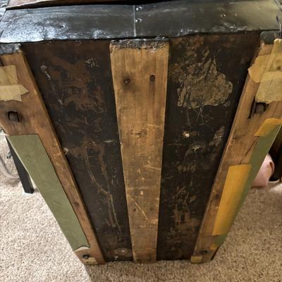 Trunk on Wheels