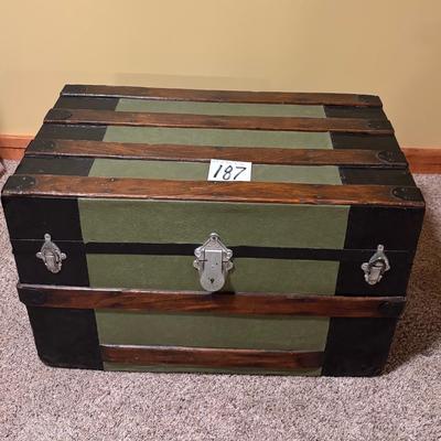 Trunk on Wheels
