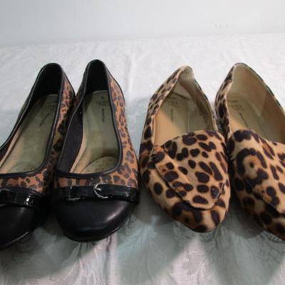 Sale Photo Thumbnail #322: Pointed toe shoes are size 7-1/2W, the black front shoes are size 8