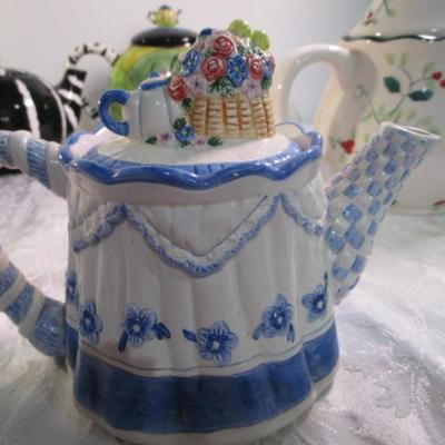 Sale Photo Thumbnail #356: 4" tall without lid, 4-1/2" wide without spout & handle, See pictures