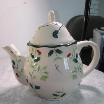 Sale Photo Thumbnail #359: 5-1/4" tall without lid x 6" wide without spout & handle, see pictures