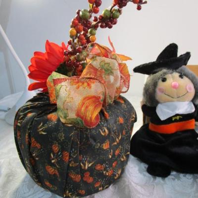 Sale Photo Thumbnail #445: Scarecrow, witch bat ghost, cornucopia, fabric pumpkin, Hallmark scarecrow candle holder, see pictures