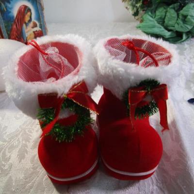 Sale Photo Thumbnail #464: Snowman jar, 2 nativity ornaments, Mother & child decoration, 2 Santa boots, Snowman bag, wreath