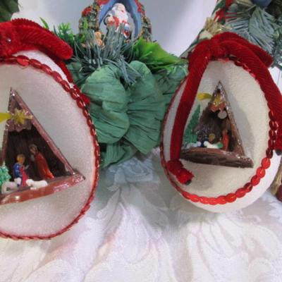 Sale Photo Thumbnail #462: Snowman jar, 2 nativity ornaments, Mother & child decoration, 2 Santa boots, Snowman bag, wreath