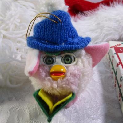 Sale Photo Thumbnail #524: Santa ornament blinks, Santa bag, Santa hat, Christmas Tic-Tac-Toe, Christmas letter opener, 2 turtledoves, wreath hangers, etc., see pictures