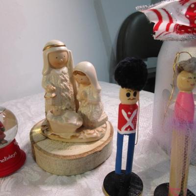 Sale Photo Thumbnail #544: Crocheted lighted Christmas tree, Merry Christmas plaque, bell, jingle bells, candle, glass tree, milk jug, clothespin nutcracker & ballerina, nativity