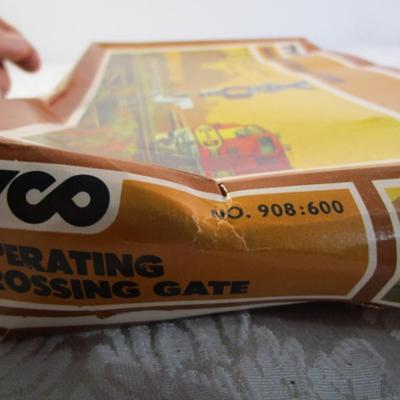 Sale Photo Thumbnail #565: HO scale, In box, See pictures