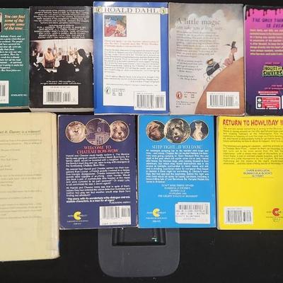 Sale Photo Thumbnail #373: Classic Children's book lot James & the Giant Peach Roald Dahl Goosebumps & many more Vintage Lot
Will receive all items pictured as is
