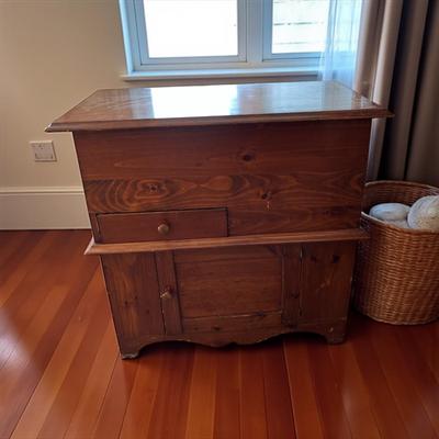 Sale Photo Thumbnail #453: Antique Pine Wood Lift-Top Dry Sink Washstand Commode.  The top is hinged ( Missing two screws) with one drawer and cabinet door on the bottom