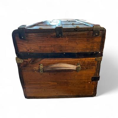 Sale Photo Thumbnail #461: Small Trunk With Padding Interior.   Missing leather straps on the front
Approximately  30"X16"X15.5"